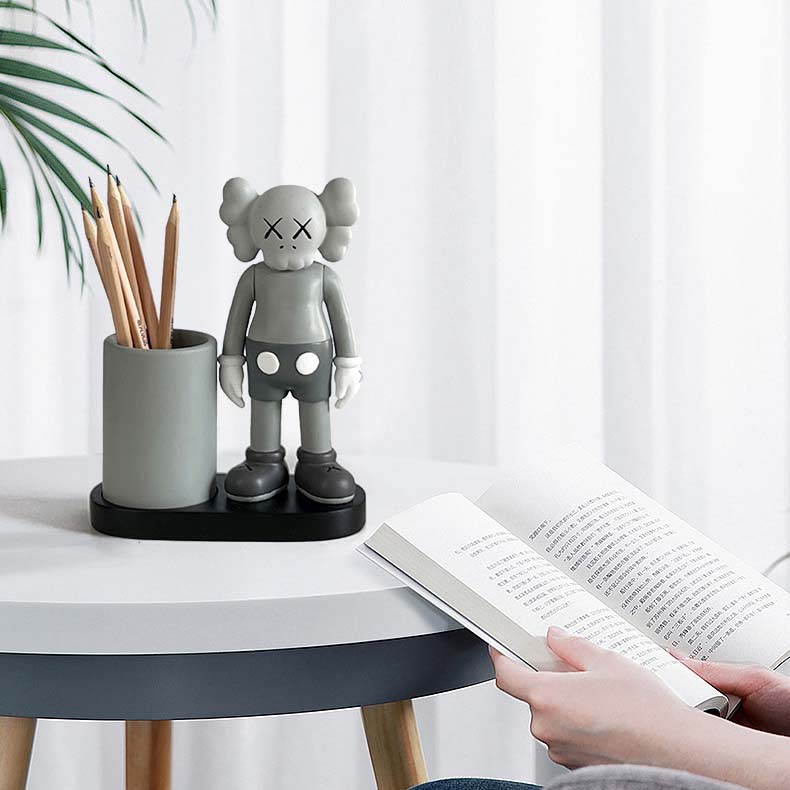 Classic Cartoon Doll Desktop Organizer Pen Holder
