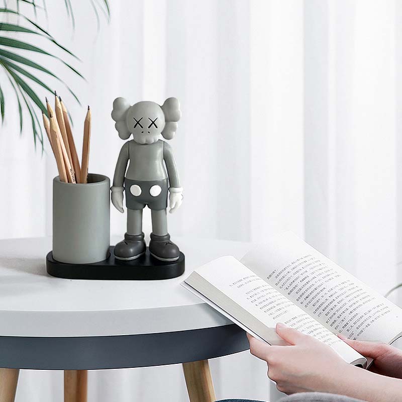 Classic Cartoon Doll Desktop Organizer Pen Holder