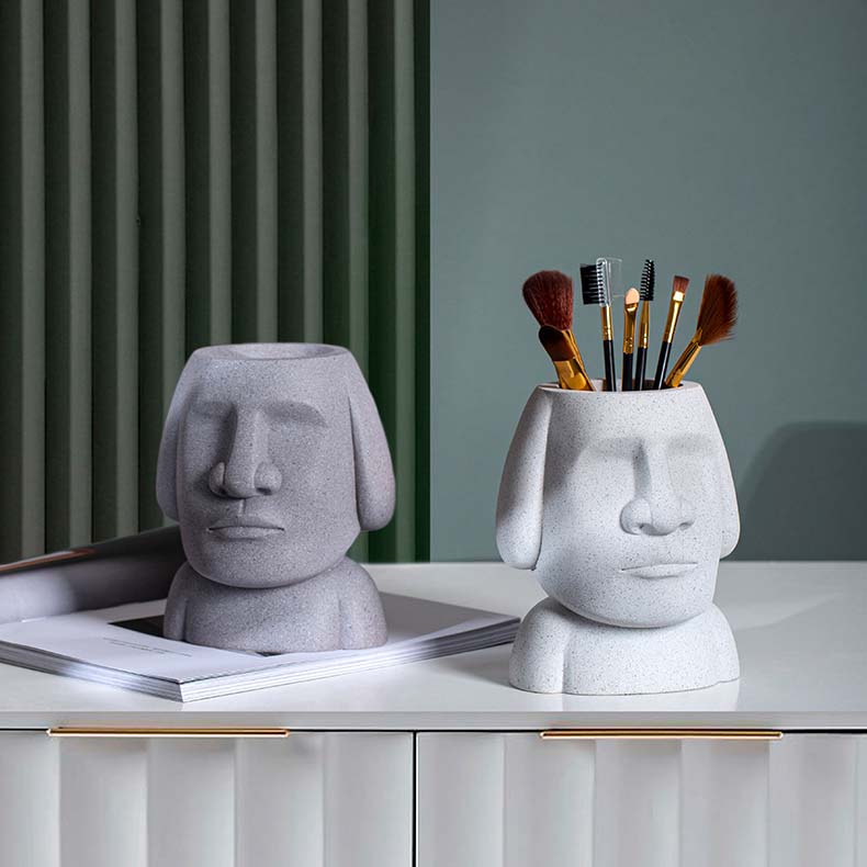 Easter Island Retro Art Pen Holder Desktop Decoration