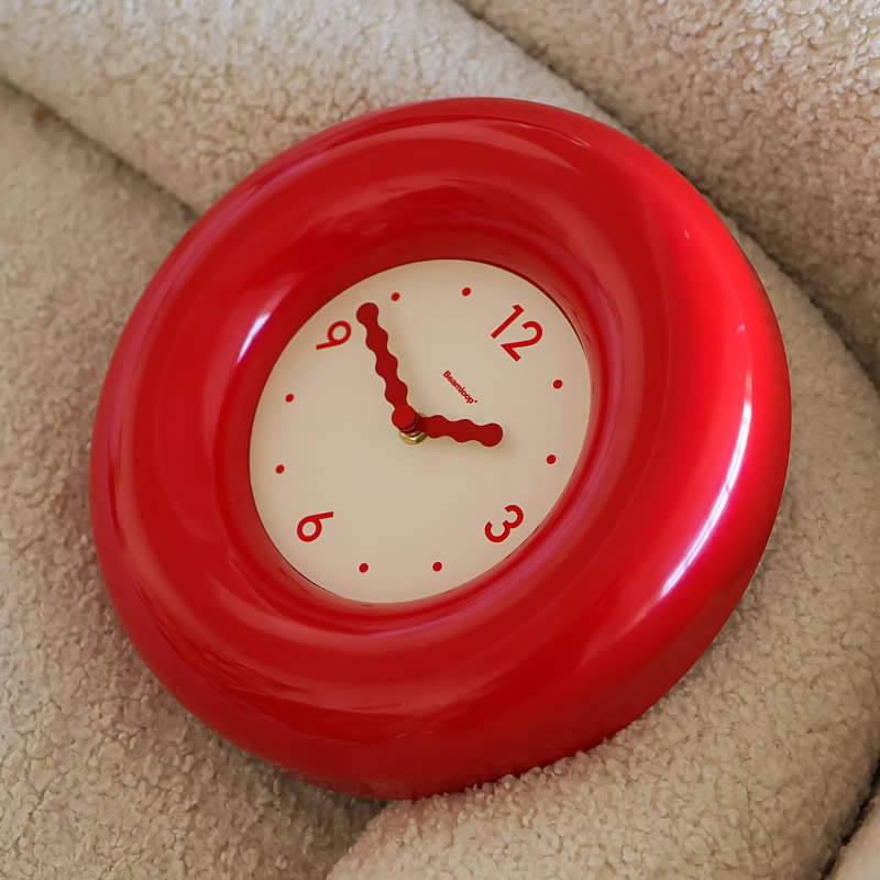 Modern Minimalist Round Wall Clock - Sleek Art  Decor for Home & Office (Orange/Red/Black)