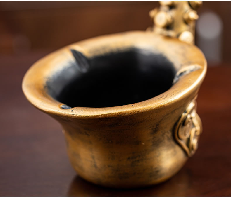 Vintage Saxophone Musical Instrument Ashtray